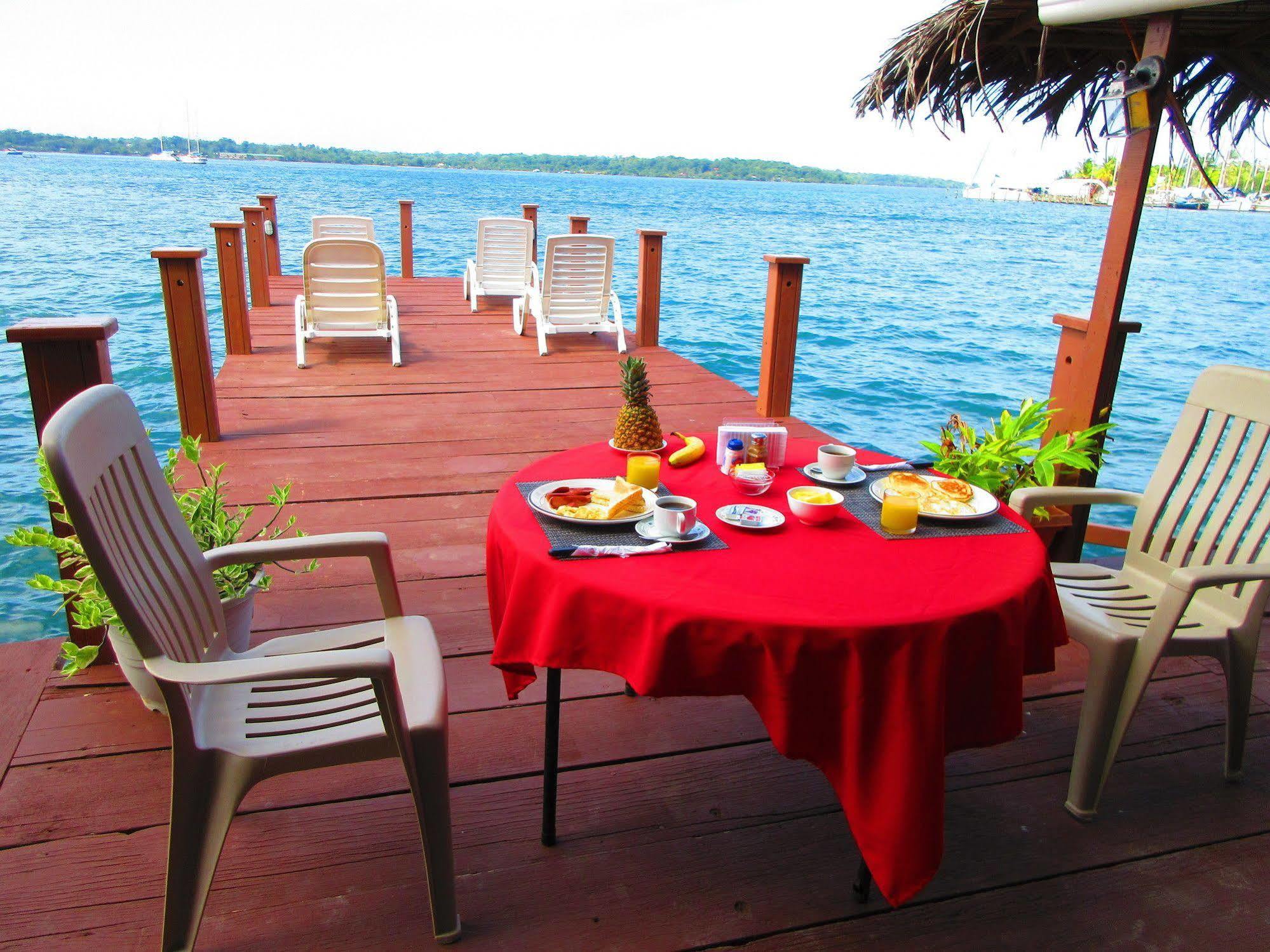Los Balcones Over The Sea Hotel Bocas del Toro Kültér fotó